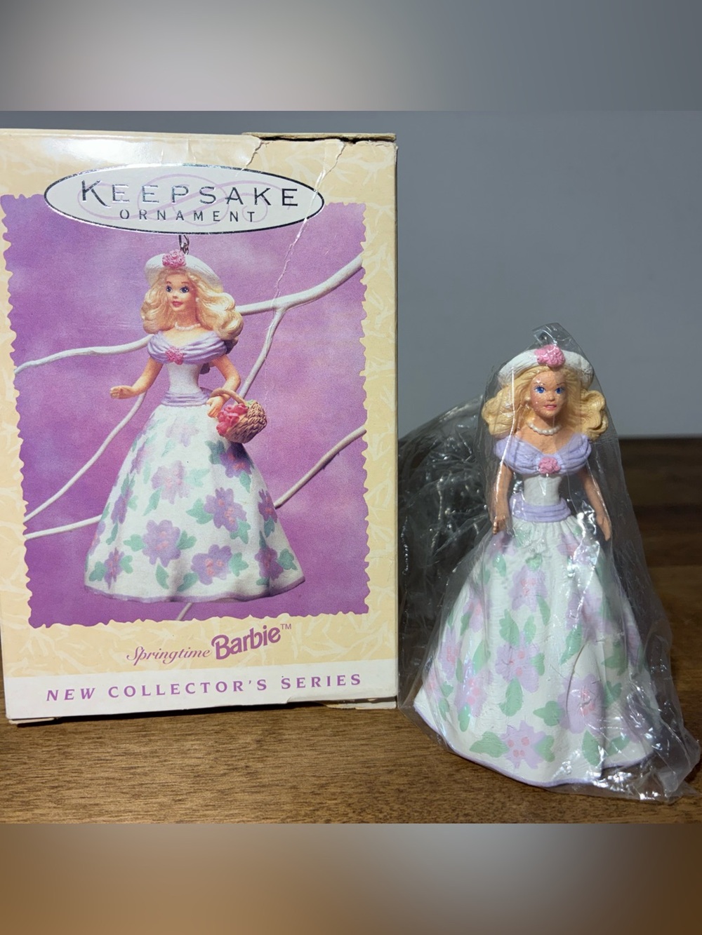 Hallmark Keepsake Springtime Barbie Easter Ornament 1995 QEO8069